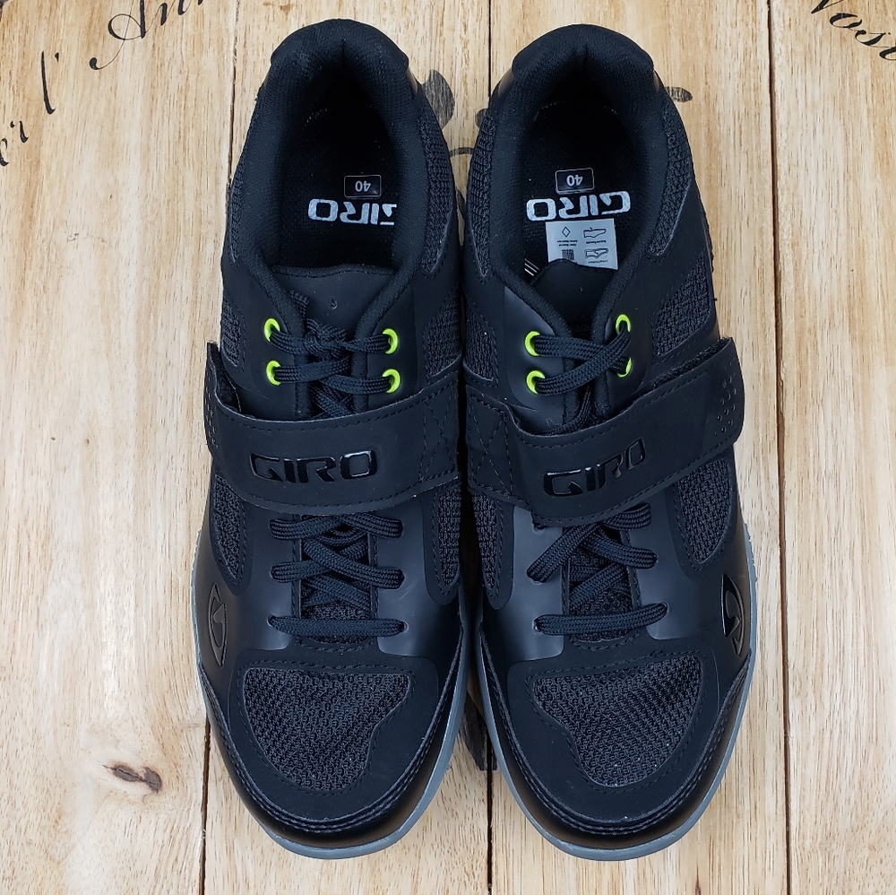 - 401git GIRO GRYND cycling exercise shoes / black squiggle